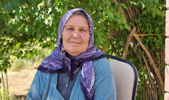 ÖSS şampiyonu Bakan Yardımcısı İnan'ın annesi: Bizim çocuklar hep çalışkandı