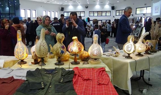 Sandıklı HEM&#039;den yıl sonu sergisi