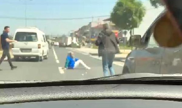 Şiddet gördüğünü iddia eden kadın KADES'e basıp otomobilden atladı !