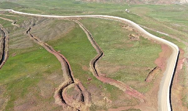 Sınıra duvar örüldü, göçmen kaçakçıları rota değiştirdi