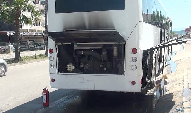 Tur otobüsünde korkutan yangın