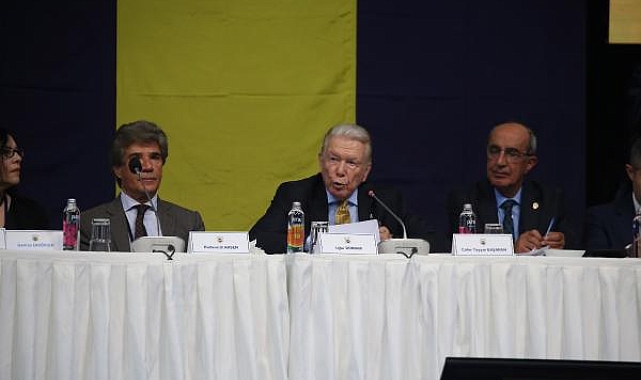 Uğur Dündar'ın istifası kabul edilmedi