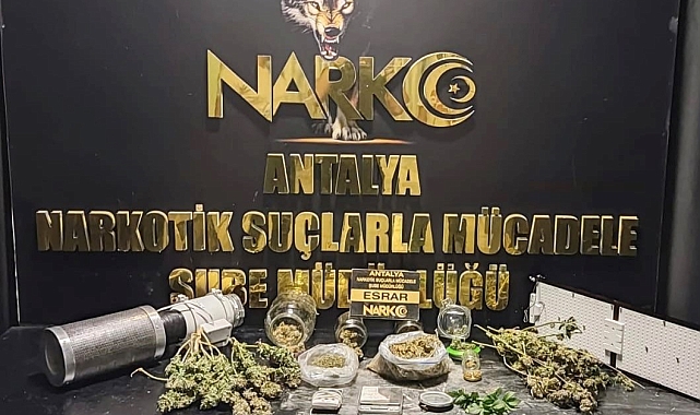 Uyuşturucu madde imal ve ticareti yaptığı iddia edilen 5 şüpheli yakalandı