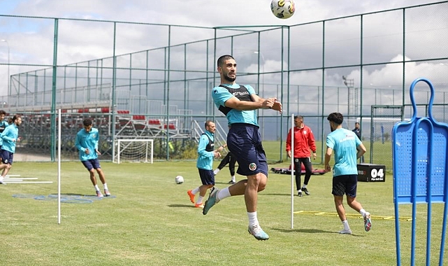 Alanyaspor, kamp çalışmalarını sürdürüyor