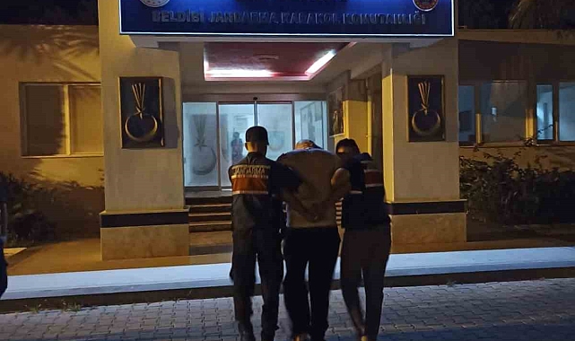 Antalya&#039;da 15 yıl hapis cezası ile aranan şahıs yakalandı