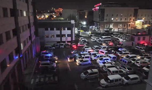 Havalimanındaki 3 külçe altın soruşturmasında sanal bahis şebekesine operasyon