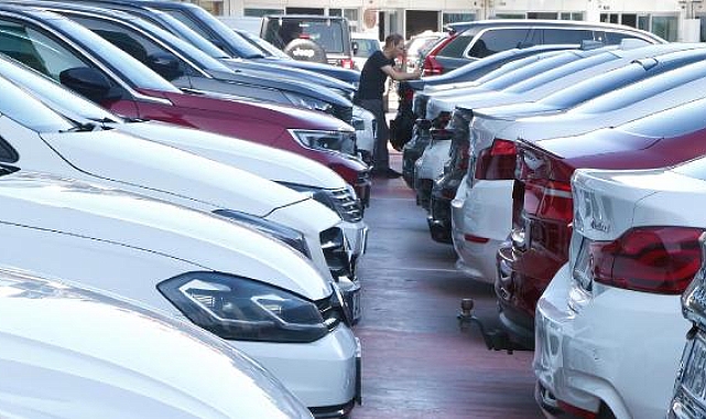 İkinci el araç fiyatlarında kısıtlama başladı, bazı oto galericiler karara uymadı
