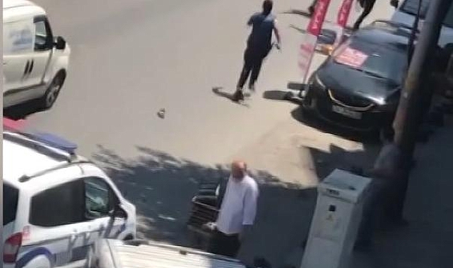 Kaçak göçmen denetimi: Tekme atarak durdurmaya çalıştı