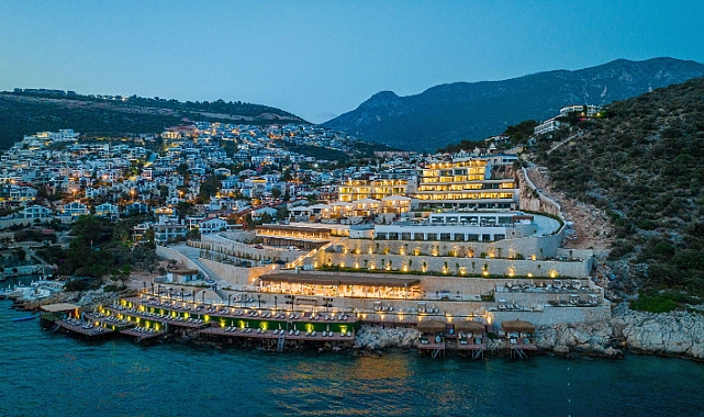 KALKAN’IN YENİ GÖZDESİ, LURES HOTEL HİZMETE AÇILDI