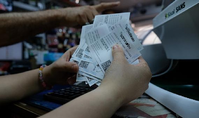 Milyonerler Festivali'nde 5 bilerek 6 milyon 229 bin liralık ikramiye kazandı