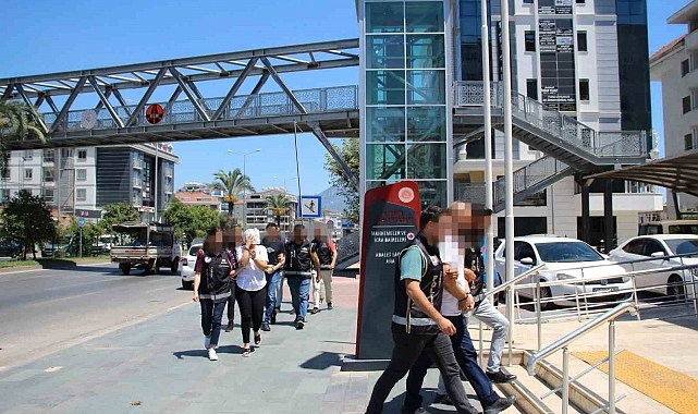 Piramit satış sistemiyle para toplayıp vatandaşı 500 milyon TL dolandırdılar