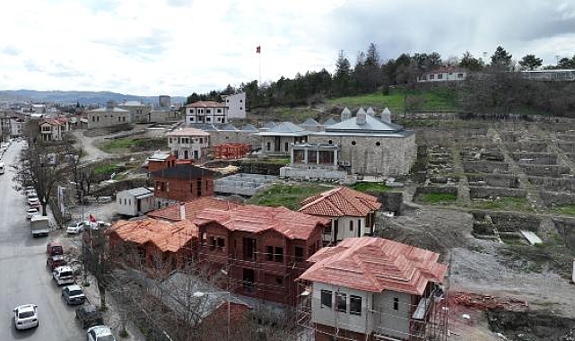Selçuklu ve Osmanlı dönemini harmanlayan 'Kale Projesi' 2024'te tamamlanacak