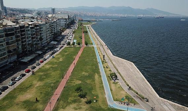 Sıcaklık uyarısı yapılan İzmir'de, Kordon boş kaldı