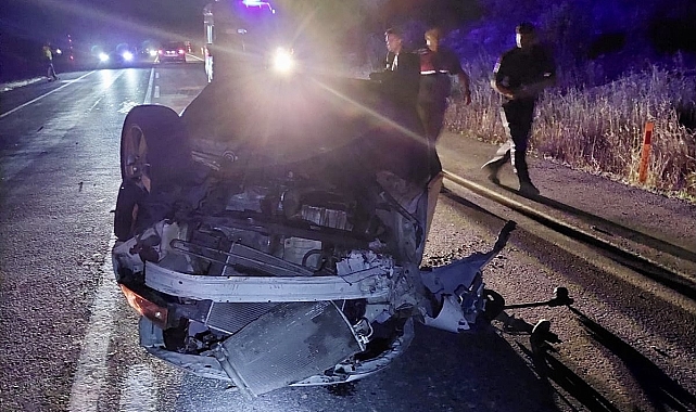 Takla atan otomobilde bulunan 4 kişi yaralandı