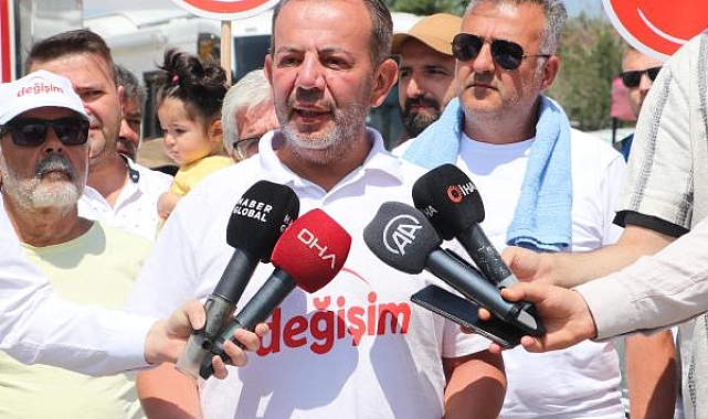 Tanju Özcan, CHP'den ihraç edildi