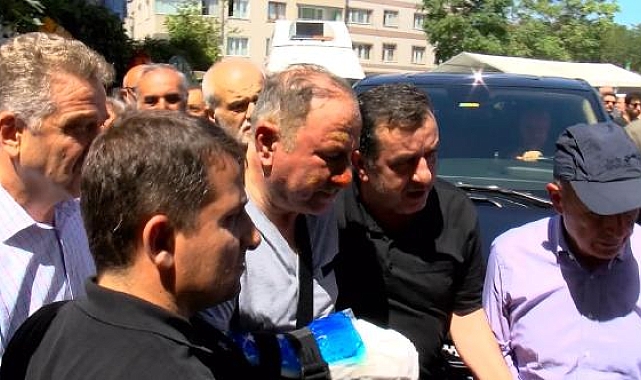 Acıbadem'deki yangında ölen Hatice Arslan son yolculuğuna uğurlandı