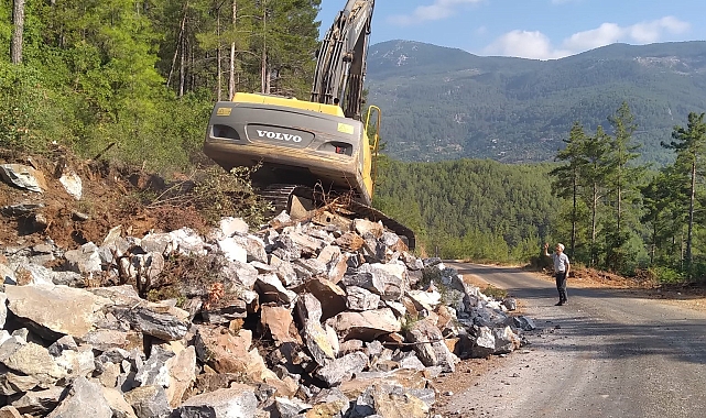 Alanya'da yayla yollarına bakım onarım