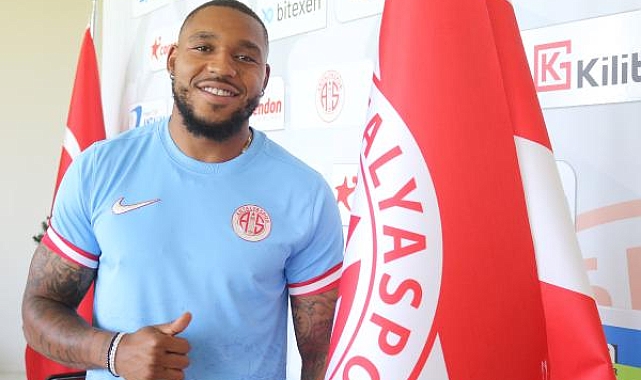 Assombalonga 1+1 yıllığına Antalyaspor'da