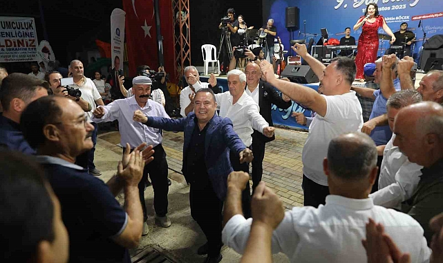 Başkan Böcek, 9. Barbunya Şenliği'ne katıldı