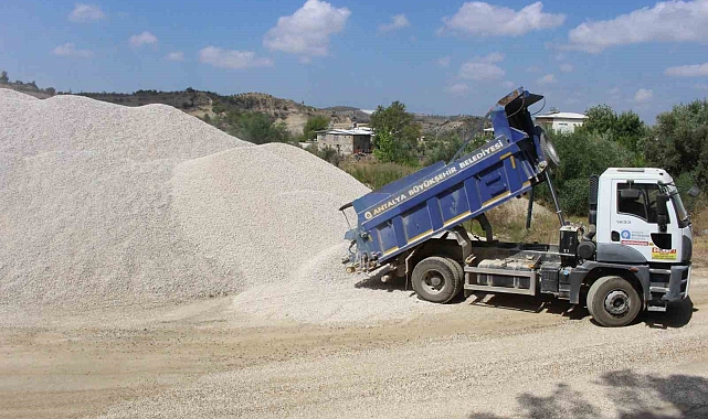 Belenobası-Gebece grup yolu asfaltında sona gelindi