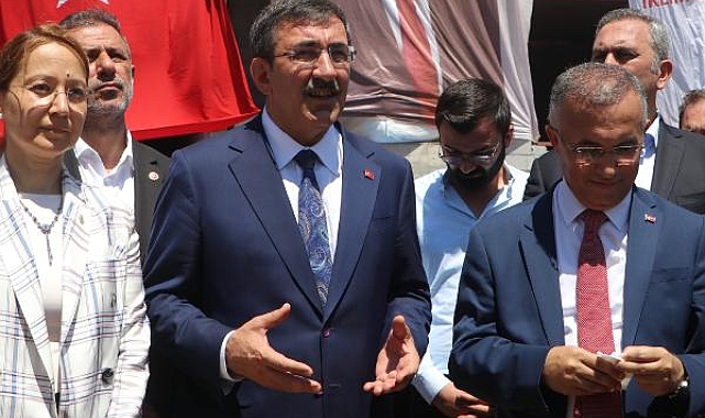 Cevdet Yılmaz: Bu yıl 1 trilyon lira kaynak deprem için harcanacak