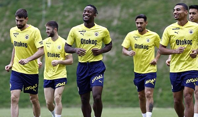 Fenerbahçe, Samsunspor maçı hazırlıklarına Slovenya'da başladı