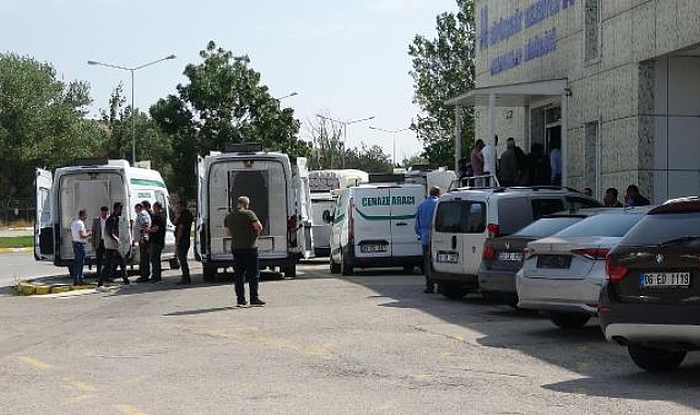 Havalimanında karışan cenazeler, 3 farklı şehre gönderildi