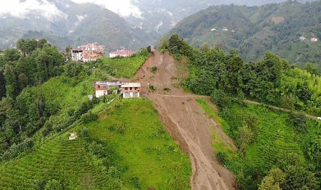 Heyelan sonrası hasar tespiti yapılıyor