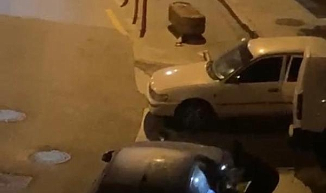 Kağıthane'de cep telefonuyla görüntülenen hırsız "bay bay" diyerek kaçtı