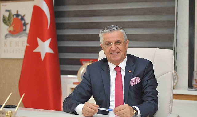 Kemer Belediyesi'nden üniversite öğrencilerine bin 200 liralık eğitim desteği