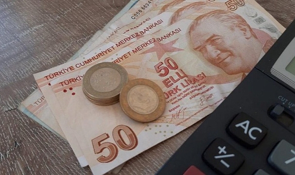 Memur ve memur emeklisine 2 yıl boyunca yapılacak zamlar belli oldu