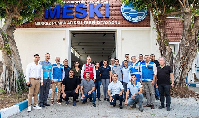 Mersin Büyükşehir Belediyesindeki kadrolu personele 2 bin 394 lira ek zam