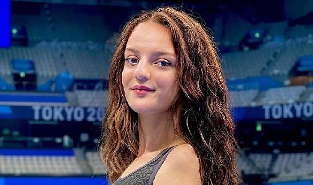 Milli yüzücü Sümeyye Boyacı, dünya üçüncüsü oldu
