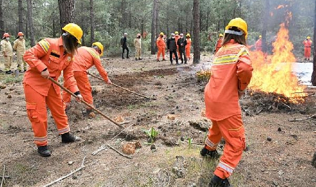 Orman yangınlarıyla mücadelede gönüllü sayısı 118 bine ulaştı