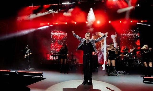 Robbie Williams, Bodrum'da sahne aldı