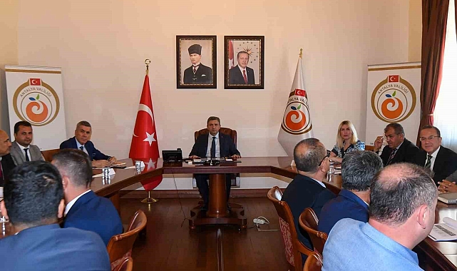 Vali Şahi'nden, yurt talimatı
