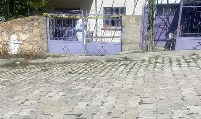 89 yaşındaki eşinin bıçakladığı kadın, öldü