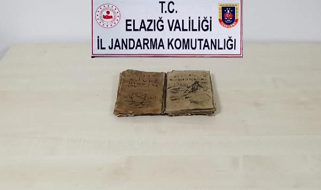 Alıcı gibi davranan jandarmadan tarihi eser kaçakçısına suçüstü