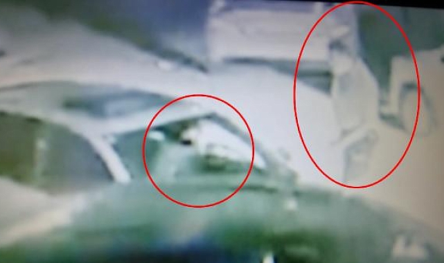 Alkollü sürücü otomobille bariyeri kırıp siteye girdi