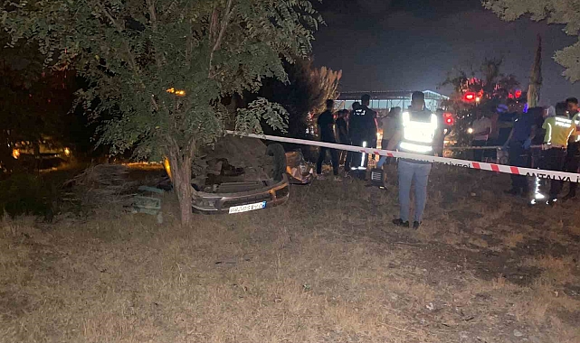 Antalya'da refüje çarpıp takla atan otomobil sürücüsü hayatını kaybetti