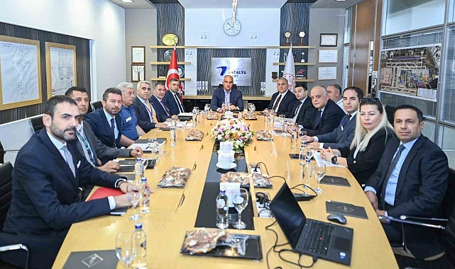 Bakan Ersoy: "Antalya'mızın güzelliklerini daha fazla kişiye ulaştırmak için çalışmalarımıza devam edeceğiz"