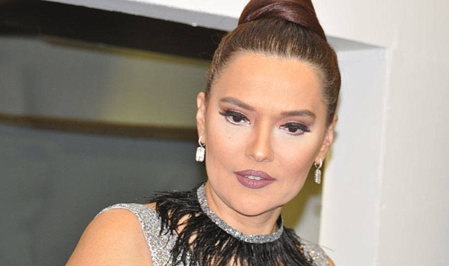 Demet Akalın sezona erken hazırlanıyor