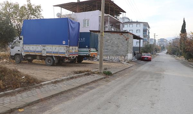 Eşi Elif'i bıçakla öldüren sanığın, akıl sağlığı raporu bekleniyor