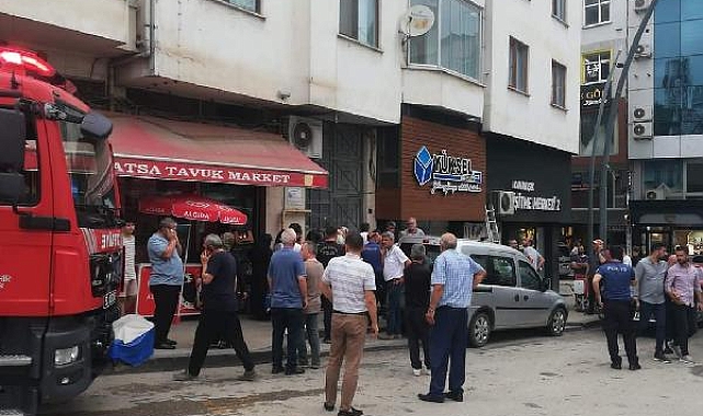 Merdiven boşluğundan düşen emekli öğretmen öldü
