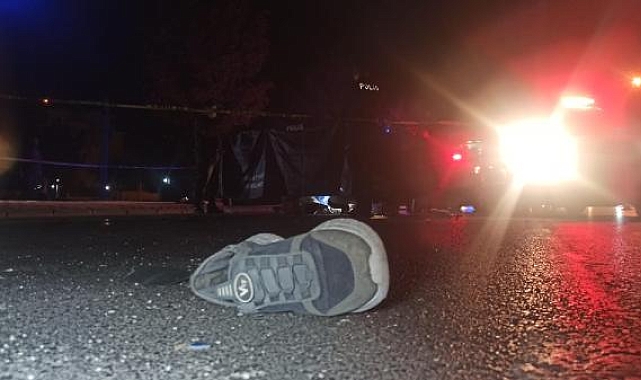 Motosiklet, beton mikserine çarptı: 1 ölü, 1 yaralı