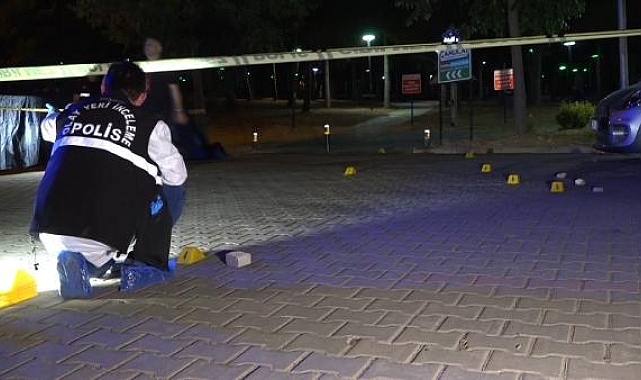 Öldürdüğü gece kulübü sahibini darbettiği anları sosyal medyadan yayınlamış