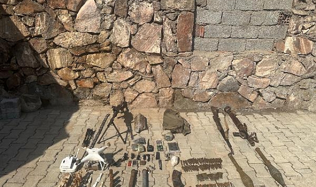 PKK operasyonunda silah ve mühimmat ele geçirildi