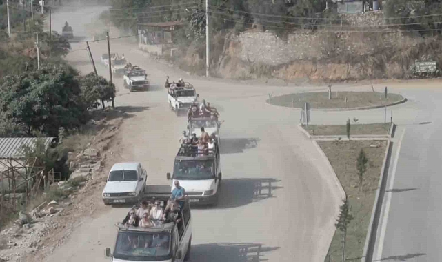Alanya'da safari araçlarına yönelik dron destekli trafik uygulaması yapıldı