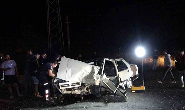 Alkollü kuzenler düğün dönüşü kırmızı ışıkta birbirine girdi: 3 ağır yaralı