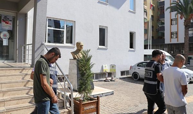 Çaldıkları araçların şasi numaralarını değiştiren şüpheliler yakalandı